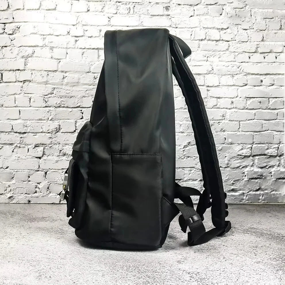 CASUAL BACKPACK METAL SOCKET